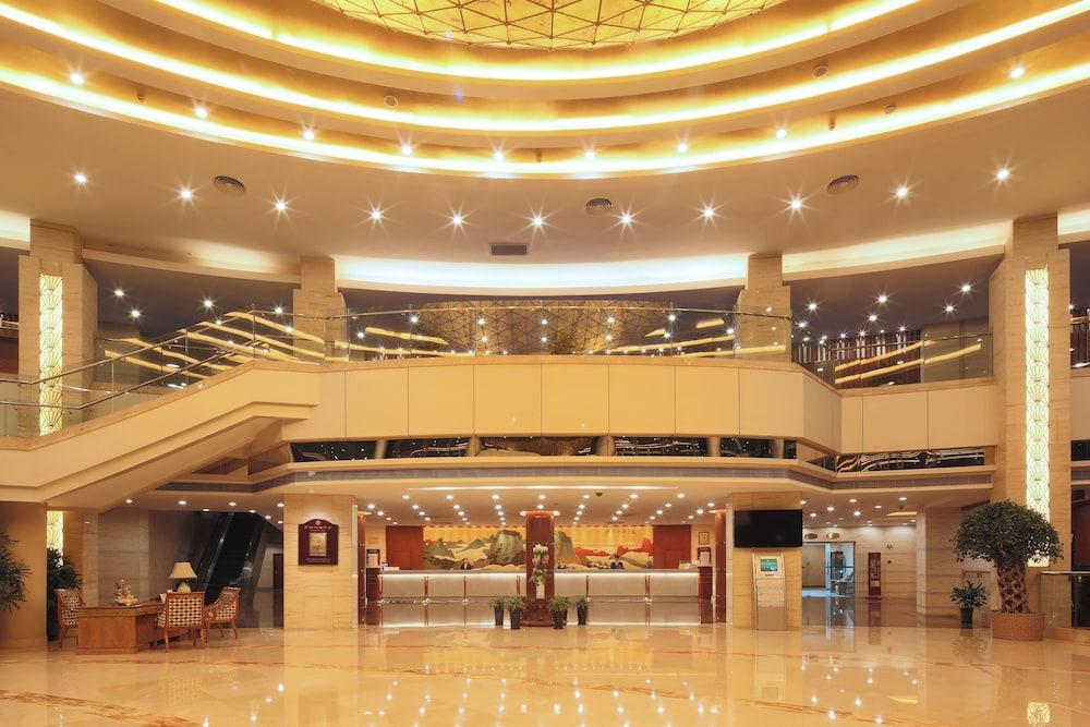 Jin Jiang Pine City Hotel Shanghai Exterior photo