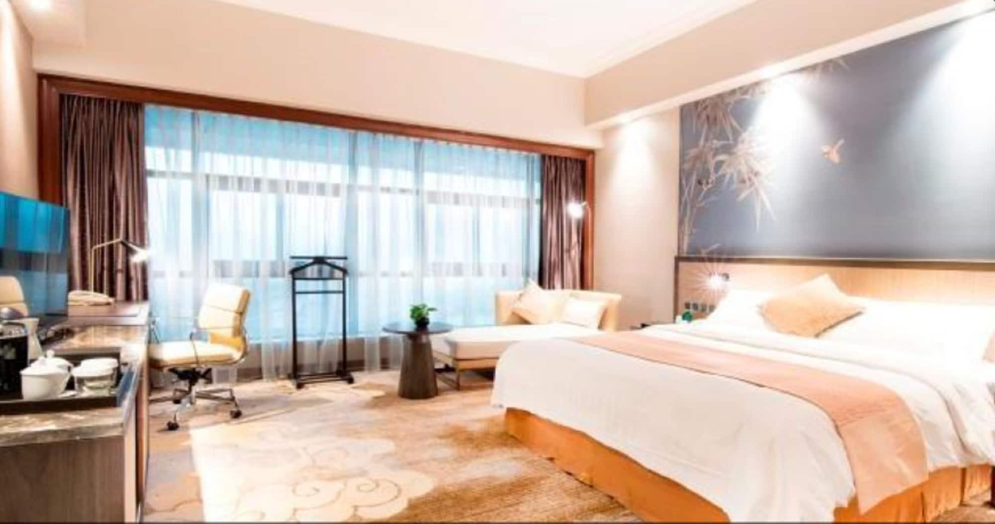 Jin Jiang Pine City Hotel Shanghai Exterior photo