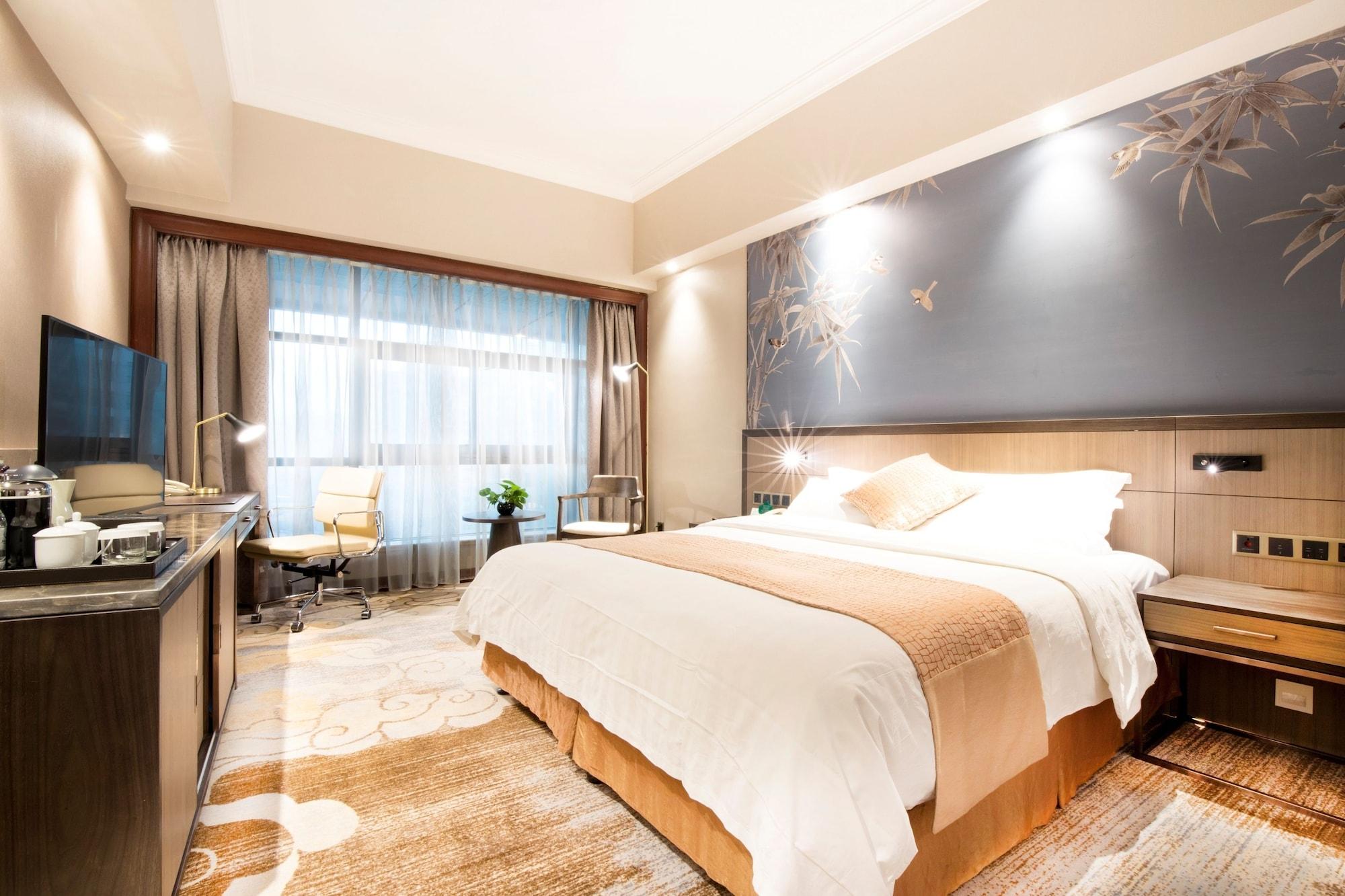Jin Jiang Pine City Hotel Shanghai Exterior photo