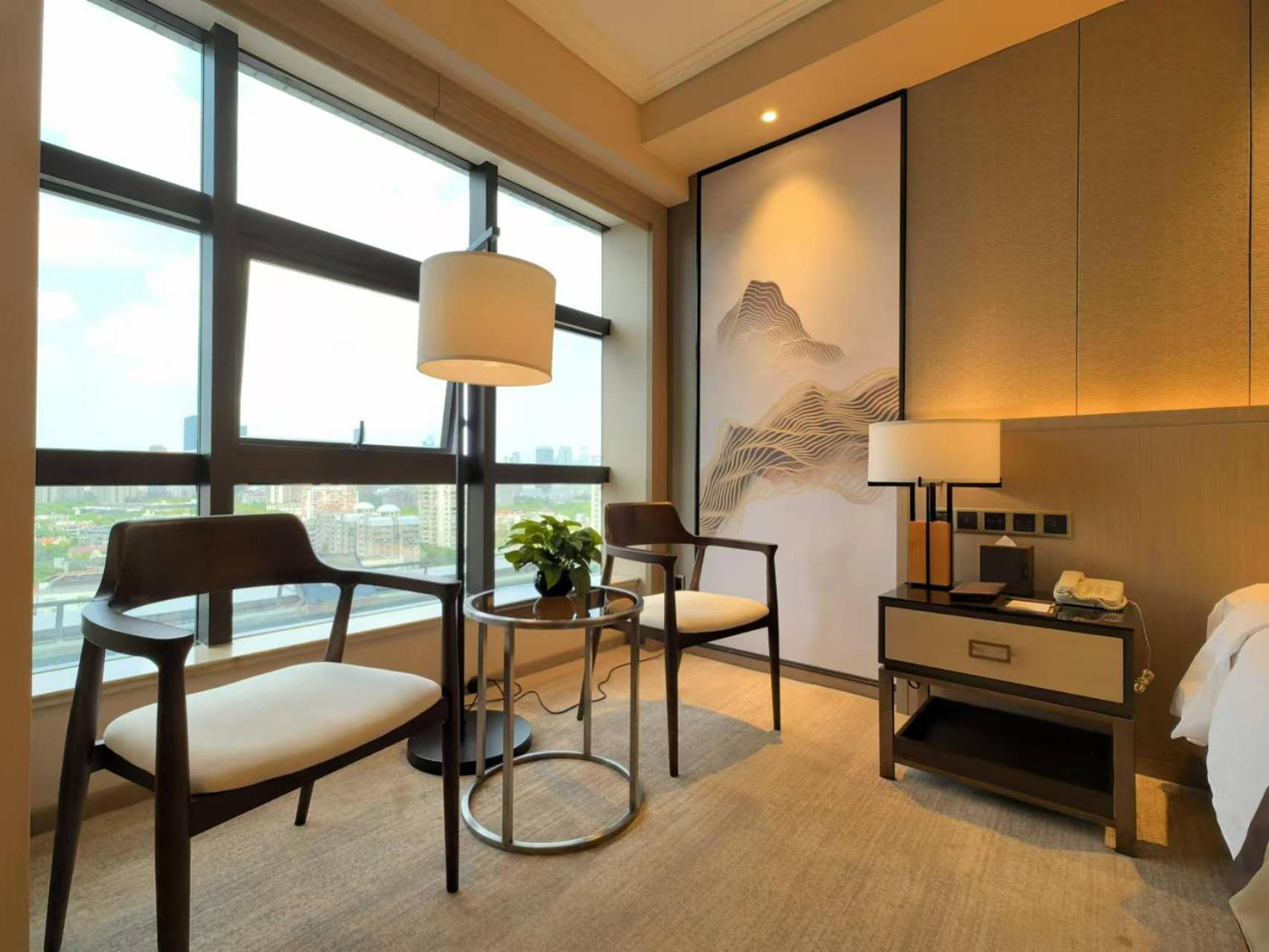 Jin Jiang Pine City Hotel Shanghai Exterior photo