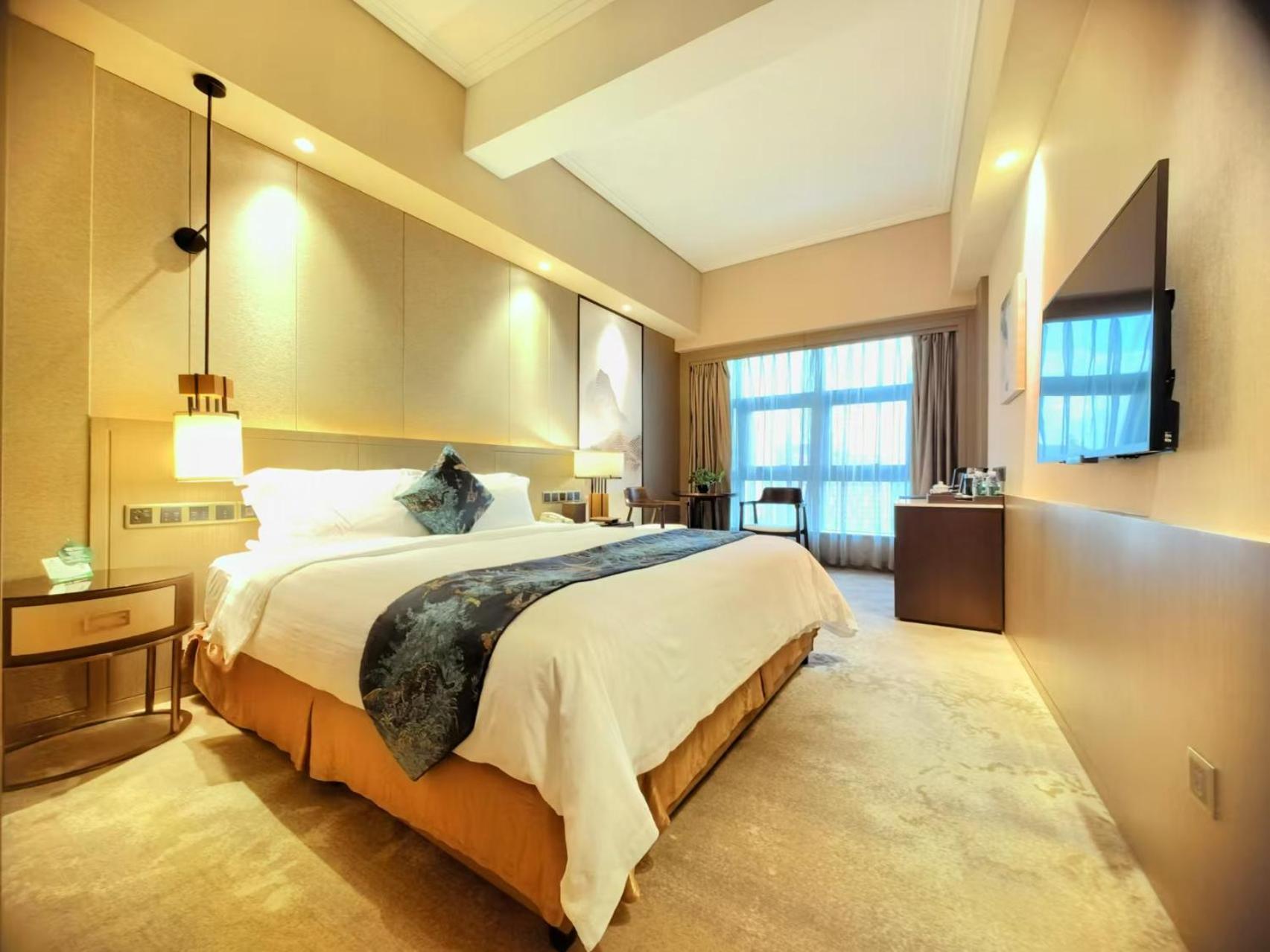 Jin Jiang Pine City Hotel Shanghai Exterior photo