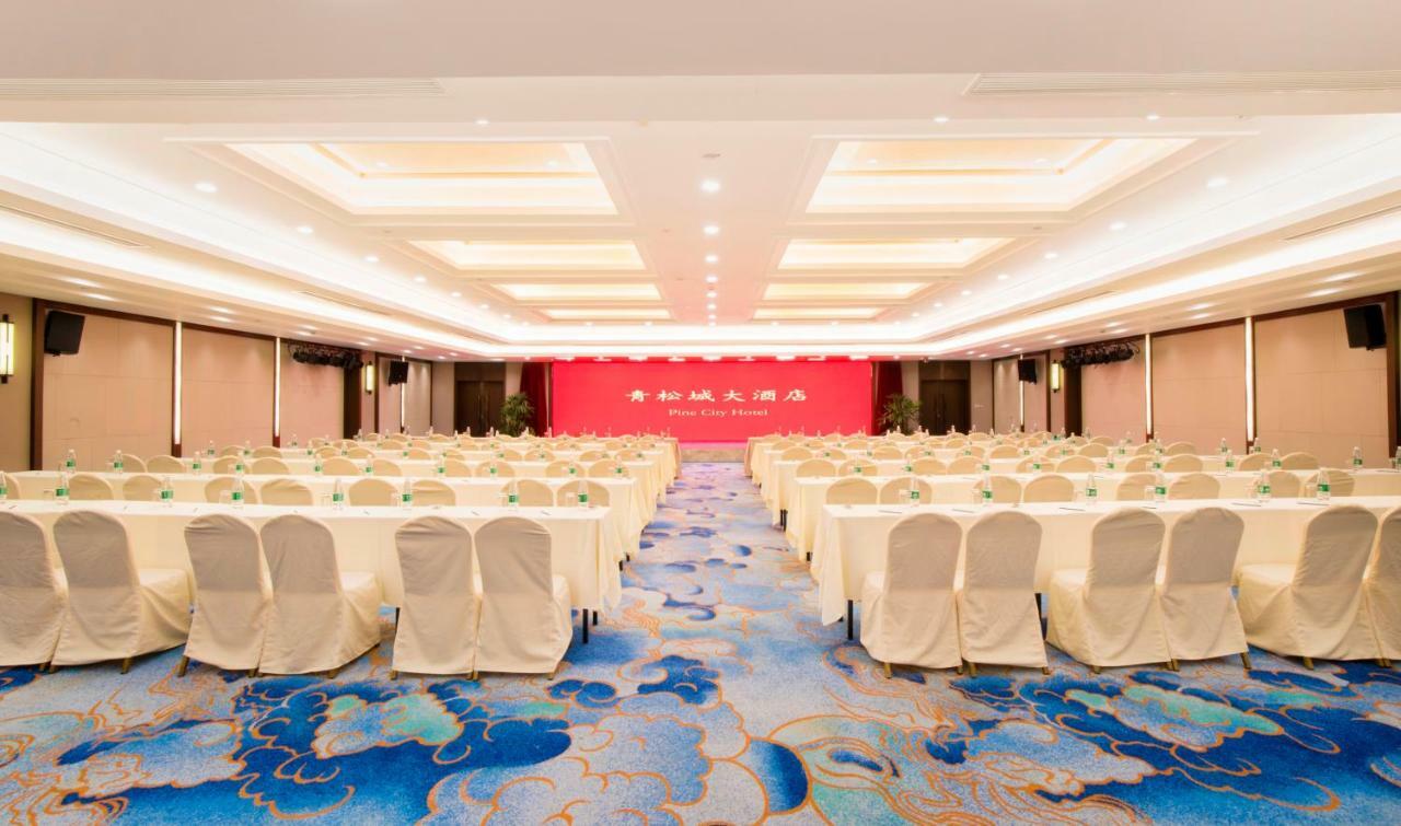 Jin Jiang Pine City Hotel Shanghai Exterior photo